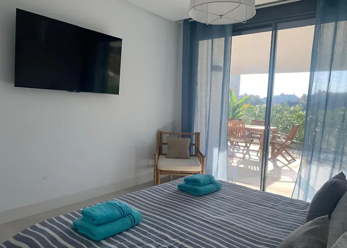 Luxury Blue Maritimo 2 Bedrooms Artola Homes Cabopino Marbella