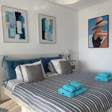 Luxury Blue Maritimo 2 Bedrooms Artola Homes Cabopino شقة