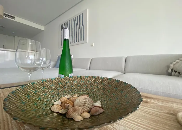 Апартаменти Luxury Blue Maritimo 2 Bedrooms Artola Homes Cabopino