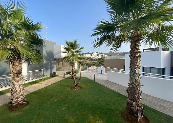 Luxury Blue Maritimo 2 Bedrooms Artola Homes Cabopino Апартаменти